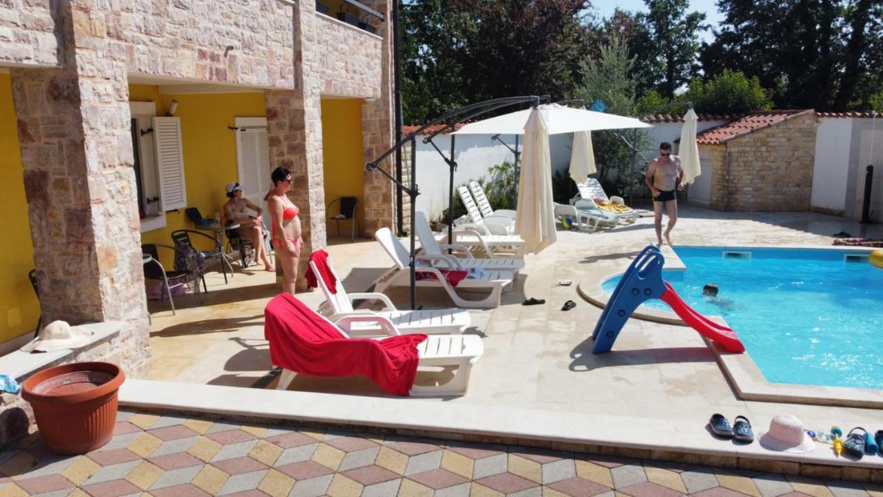 Apartments Villa Mimi Višnjan 외부 사진